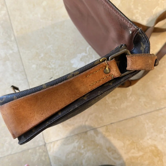 Louis Vuitton Cartouchiere GM Crossbody Handbag Vintage - Picture 7 of 13